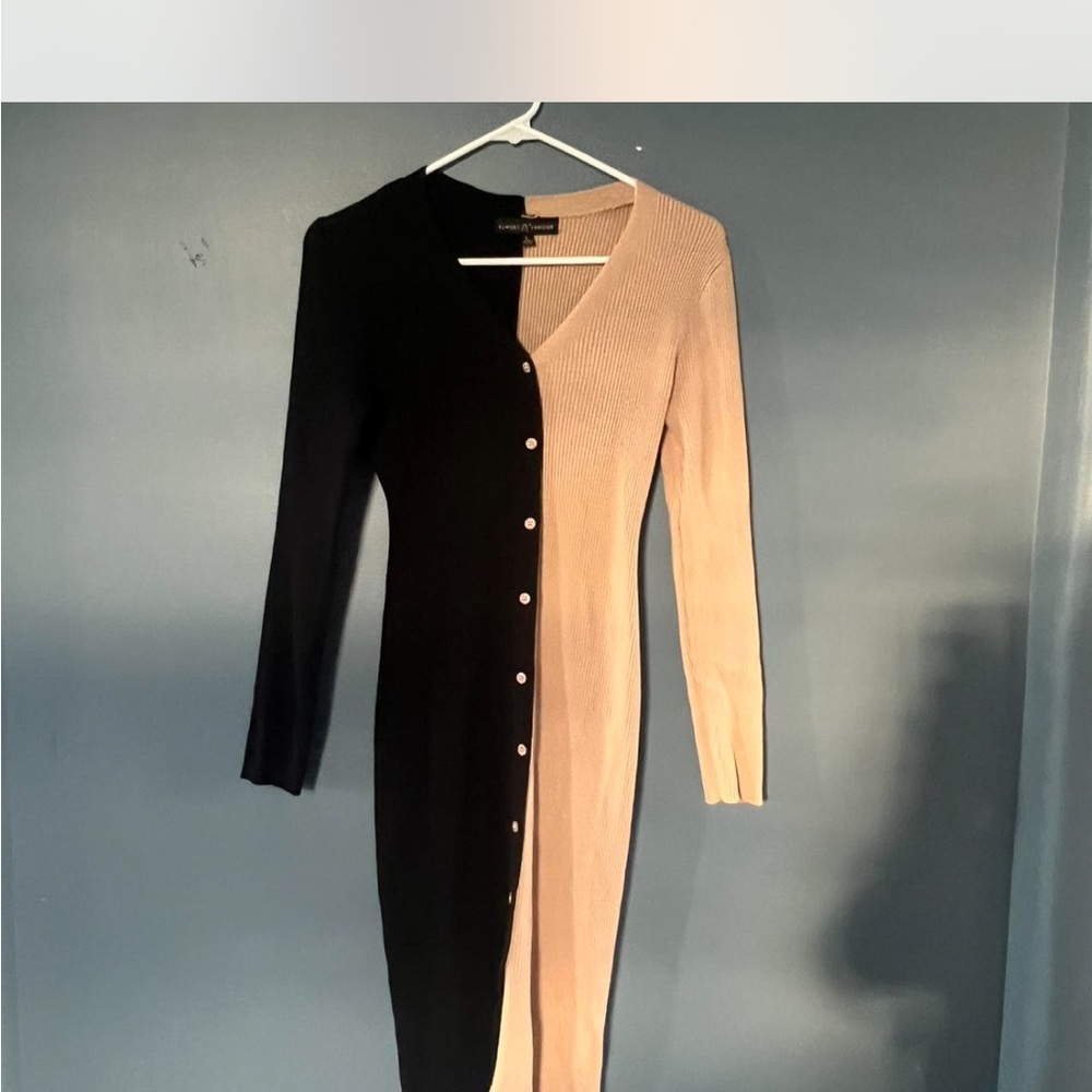 NEW WITHOUT TAGS!!! Two-Tone Black and Cream Dress Size Large